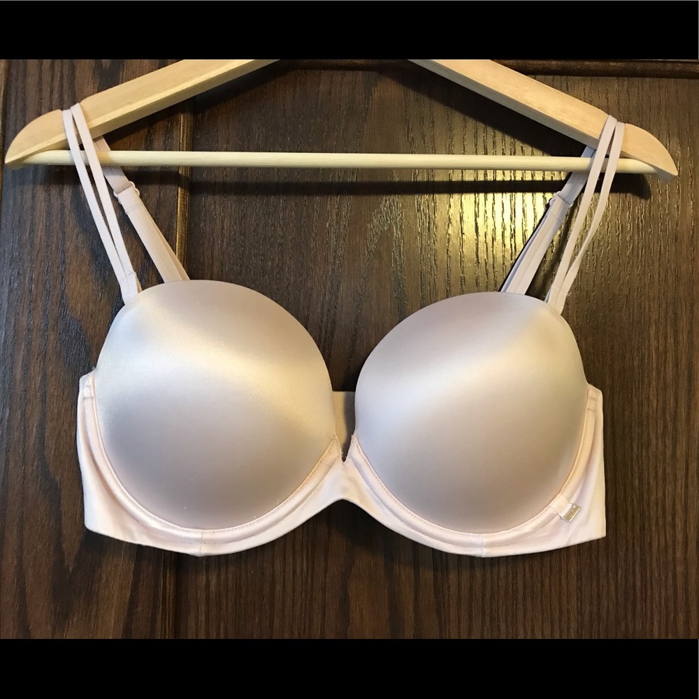 Victoria’s Secret Strapless Push-up bra